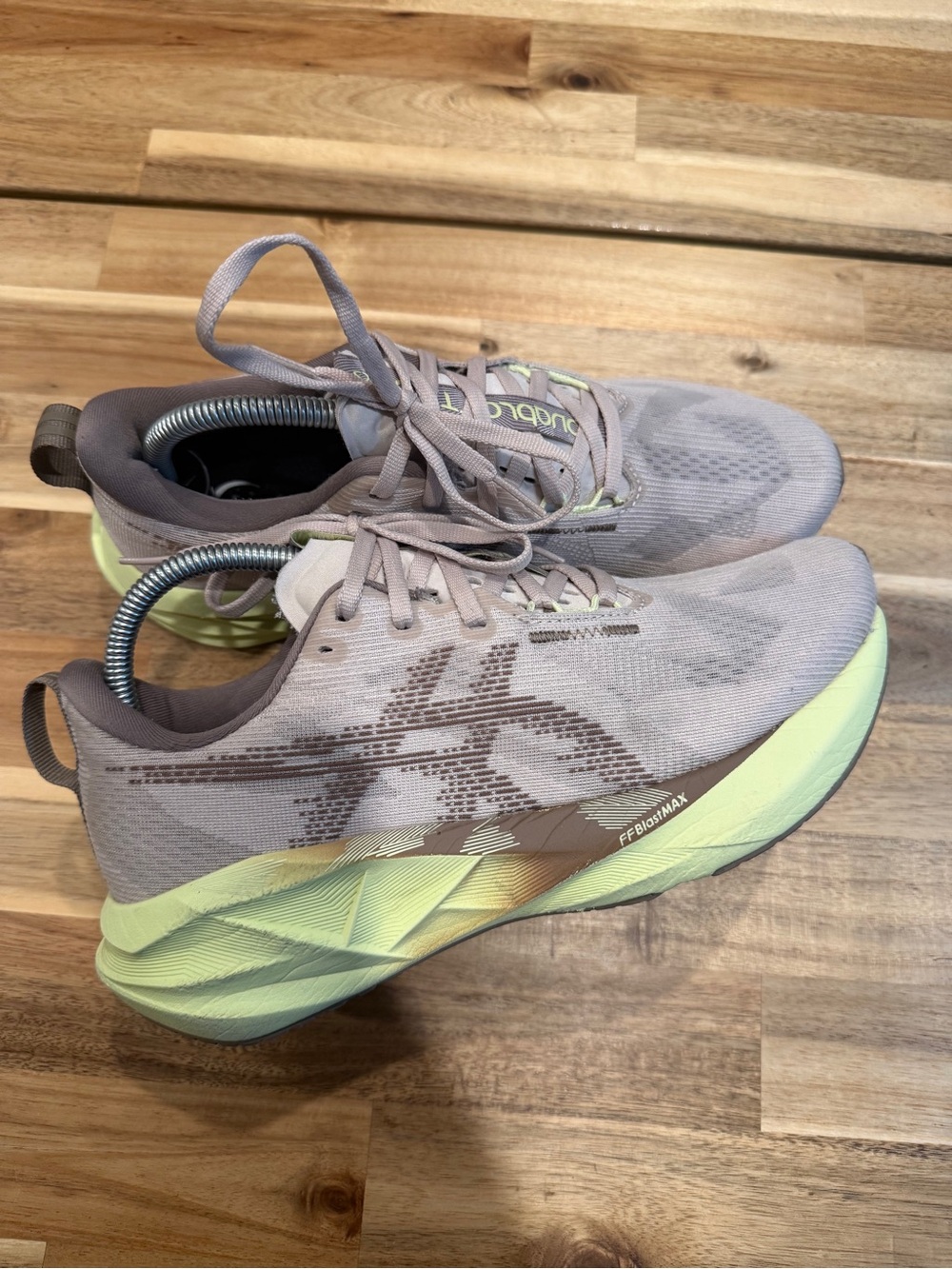 ASICS Women’s Novablast 5 running Shoes in taupe and Light Green